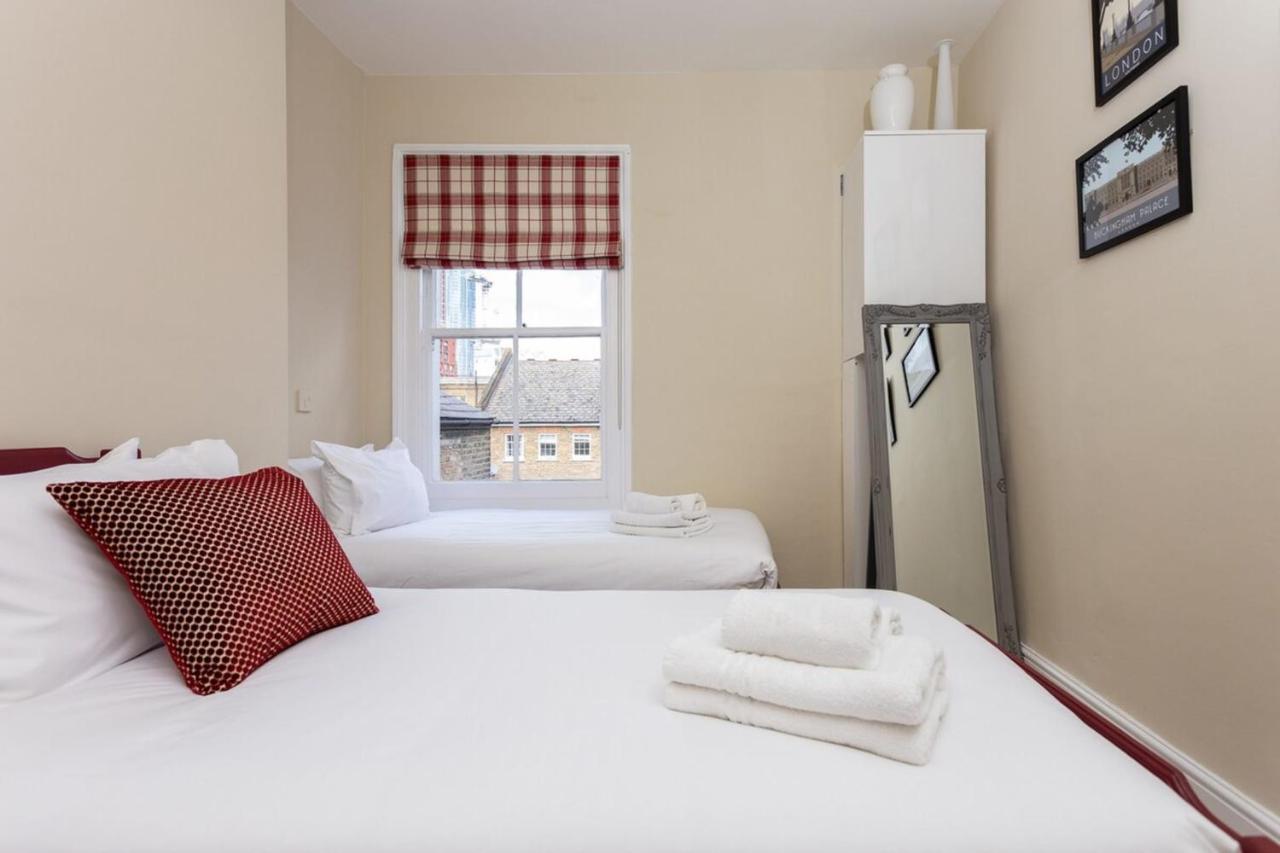 Quaint 2 Bedroom Flat - 9 Minutes Walk To Vauxhall Tube 런던 외부 사진